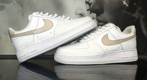 Nike af1 pantone white swan